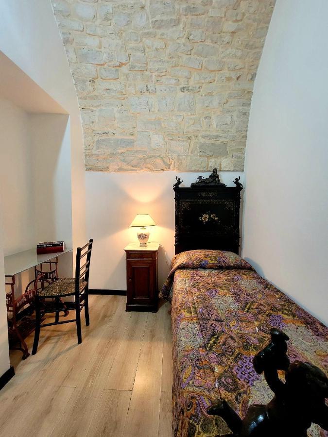 Апартаменти Giovinazzo Historic Apulia Old Town Stone House With Private Patio Екстер'єр фото