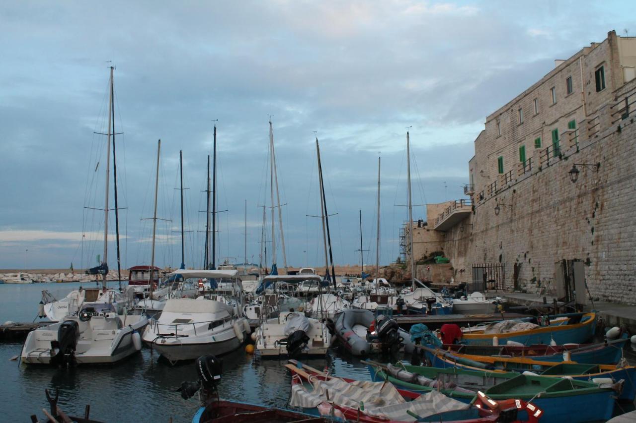 Апартаменти Giovinazzo Historic Apulia Old Town Stone House With Private Patio Екстер'єр фото